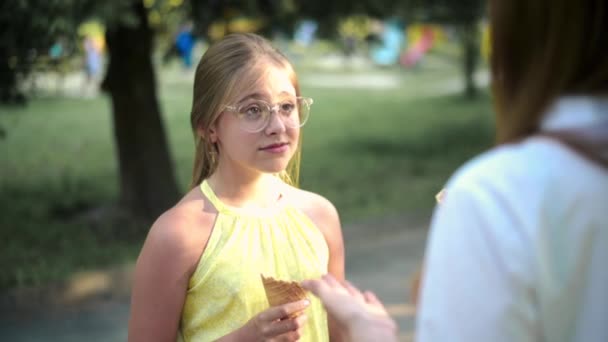 面白い子供たちストック動画 ロイヤリティフリー面白い子供たち動画 Depositphotos 面白い子供たちストック動画 ロイヤリティフリー面白い子供たち動画 Depositphotos