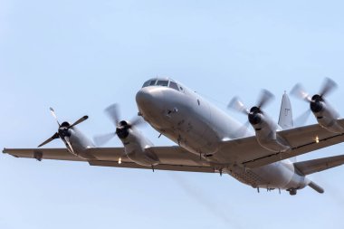 Avalon, Avustralya - 23 Şubat 2013: Kraliyet Avustralya Hava Kuvvetleri (RAAF) Lockheed AP-3C Orion Denizcilik Devriyesi ve Denizaltı Savaş Uçakları. 