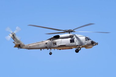 Avalon, Avustralya - 25 Şubat 2013: Kraliyet Avustralya Donanması (RAN) Sikorsky S-70B-2 Seahawk anti denizaltı savaş helikopteri N24-010.