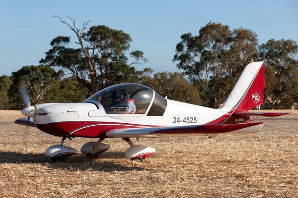 Rowland Flat Australien April 2013 Evektor Aerotechnik Sportstar Zweisitziges Einmotoriges — Stockfoto