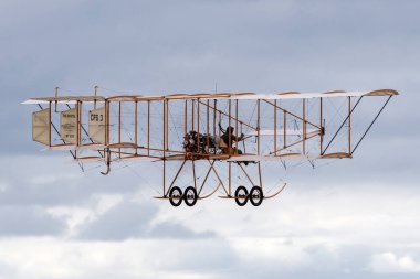 RAAF Williams, Point Cook, Avustralya - 2 Mart 2014: Bristol Boxkite vintage uçak VH-XKT Avustralya RAAF Williams, Point Cook.