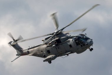 RAF Fairford, Gloucestershire, İngiltere - 14 Temmuz 2014: Kraliyet Donanması AgustaWestland Merlin HM.2 (EH101) Anti-Denizaltı Savaş Helikopteri.