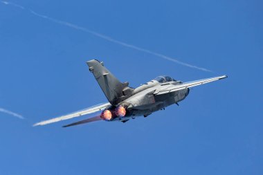 RAF Fairford, Gloucestershire, İngiltere - 10 Temmuz 2014: İtalyan Hava Kuvvetleri (Aeronautica Militare Italiana) Panavia Tornado IDS çok yönlü savaş uçağı MM7029.