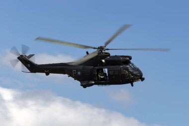 RAF Fairford, Gloucestershire, İngiltere - 14 Temmuz 2014: Kraliyet Hava Kuvvetleri (RAF) Hava Kuvvetleri SA-330E Puma HC2 Helicopter RAF Fairford.