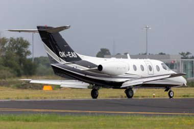 Farnborough, İngiltere - 19 Temmuz 2014: Raytheon Beechjet 400A OK-EAS.