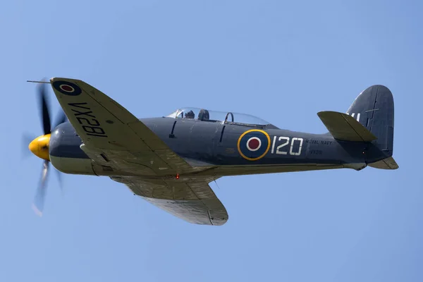 Farnborough Ηνωμένο Βασίλειο Ιουλίου 2014 Hawker Sea Fury Rnhf Του — Φωτογραφία Αρχείου