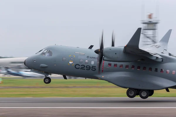 Farnborough July 2014 Airbus Military Airbus Defence Space Casa 295M — Stock Photo, Image