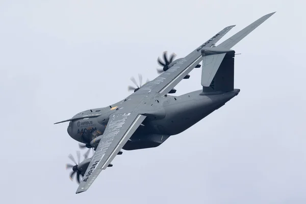 Farnborough July 2014 Airbus Defence Space A400M Military Cargo Aircraft — Stock Photo, Image