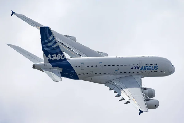 Farnborough Ngiltere Temmuz 2014 Airbus A380 841 Büyük Dört Motorlu — Stok fotoğraf