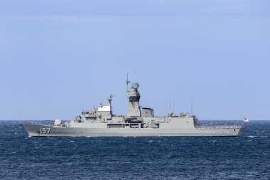 Jervis Körfezi, Avustralya - 1 Ekim 2013: HMAS Perth (FFH 157) Avustralya Kraliyet Donanması 'nın Anzak sınıfı fırkateyni.