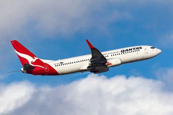 Melbourne Austrália Setembro 2011 Qantas Boeing 737 838 Vxa Partindo — Fotografia de Stock