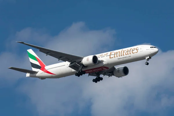 Melbourne Austrália Setembro 2011 Emirates Boeing 777 31H Ece Aproximação — Fotografia de Stock