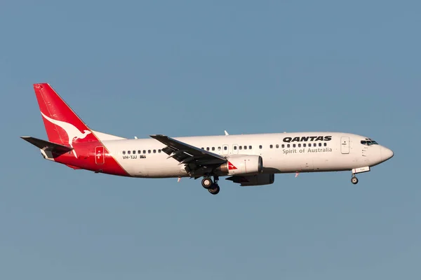 Melbourne Australia September 2011 Qantas Boeing 737 476 Tjj Approach — Stock Photo, Image