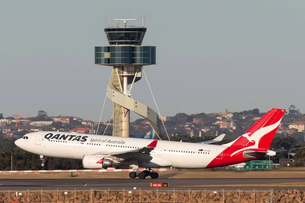 Sydney Austrália Outubro 2013 Qantas Airbus A330 Grande Avião Passageiros — Fotografia de Stock