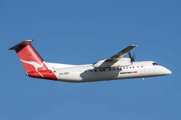 Сидней Австралия Мая 2014 Года Двухмоторный Региональный Авиалайнер Qantaslink Qantas — стоковое фото