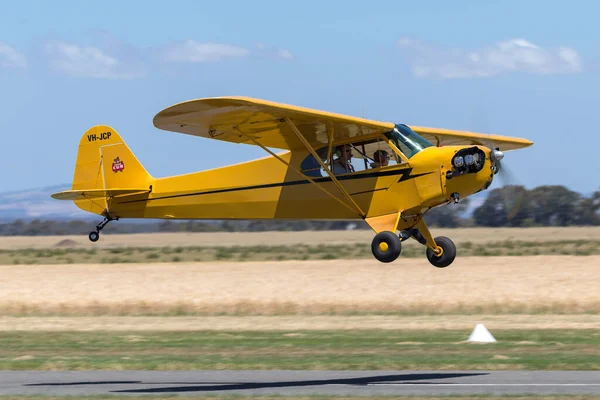 Lethbridge Australien November 2014 Piper Cub Lätta Enmotoriga Flygplan Jcp — Stockfoto