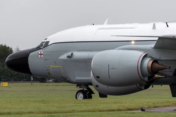 英国皇家空军沃丁顿 2014年7月5日 英国皇家空军 Raf 波音Rc 135W Rivet Joint 侦察机Zz664在英国皇家空军沃丁顿 — 图库照片