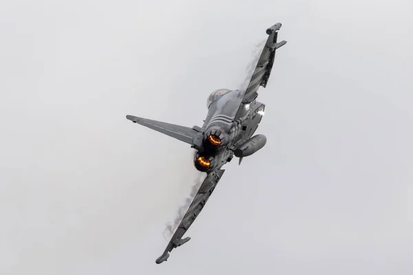 英国皇家空军沃丁顿 2014年7月5日 英国皇家空军欧洲战斗机Ef 2000台风Fgr4 Zk308从驻扎在英国皇家空军康斯比的第29 中队起飞 — 图库照片