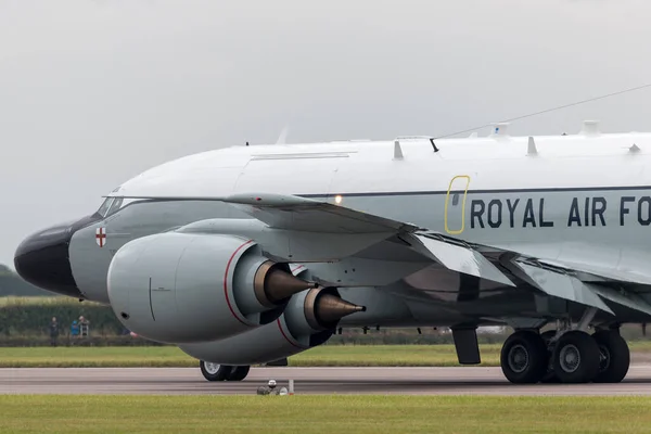 英国皇家空军沃丁顿 2014年7月5日 英国皇家空军 Raf 波音Rc 135W Rivet Joint 侦察机Zz664在英国皇家空军沃丁顿 — 图库照片