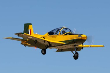 Temora, Avustralya - 2 Kasım 2013: Eski Kraliyet Avustralya Hava Kuvvetleri (RAAF) Yeni Zelanda Hava Kuvvetleri CT-4A Hava Eğitim uçağı VH-CTQ (A19-062).