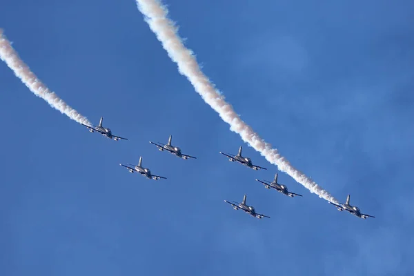 Пайерн Швейцария Сентября 2014 Года Команда Fursan Aerobatic Ввс Объединенных — стоковое фото