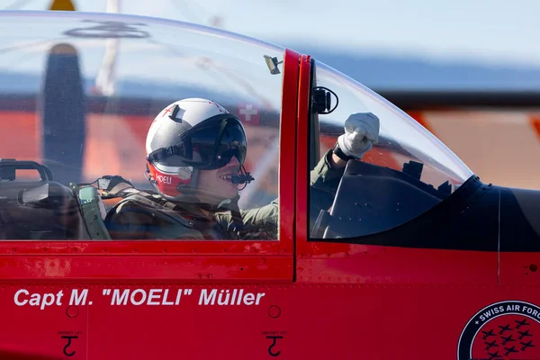 Payerne Schweiz August 2014 Pilot Der Schweizer Luftwaffe Vom Anzeigeteam — Stockfoto