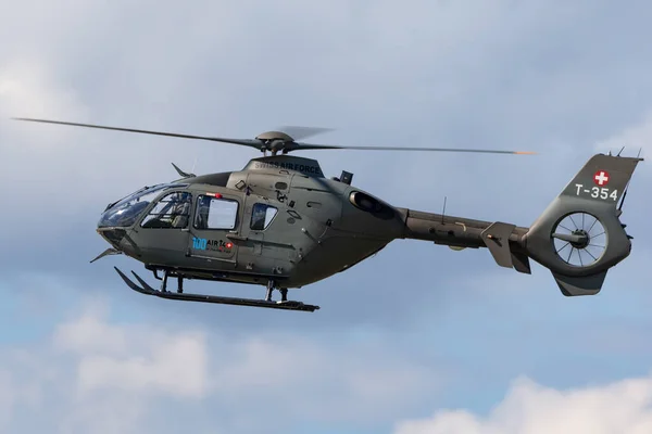 Payerne Sveitsi Syyskuuta 2014 Sveitsin Ilmavoimien Eurocopter 635P Sotilashelikopteri — kuvapankkivalokuva