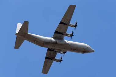 Avalon, Avustralya - 22 Şubat 2015: Kraliyet Avustralya Hava Kuvvetleri Lockheed Martin C-130J Herkül askeri kargo uçağı.