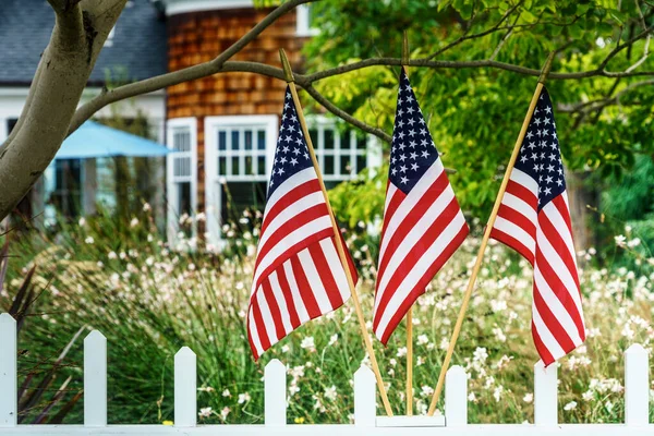 Flags Southern California Neighborhood — Stock Photo, Image