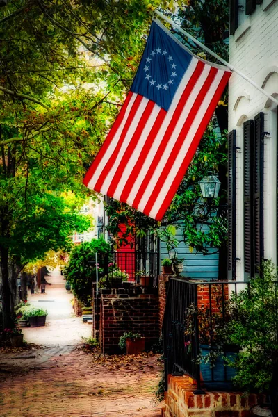 Eine Flagge Weht Einem Historischen Viertel Norden Von Virginia — Stockfoto