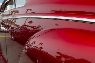 1940 model Ford Mercury 'nin sürücü tarafı Charger Steve' s Wild Rides and Classic Car Showdown in Pacific Beach, CA.