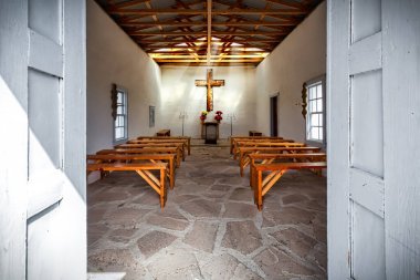 Fort Davis, Teksas 'taki Amerikan Ordusu sınır karakolunun harabeleri. 1854 'ten 1891' e kadar kale, bölgedeki göçmenlere, posta arabalarına ve yük vagonlarına koruma sağladı..