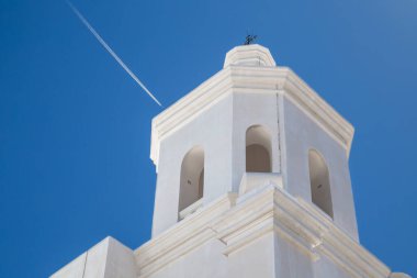 Arizona 'daki bir İspanyol Misyonunun çan kulesi..