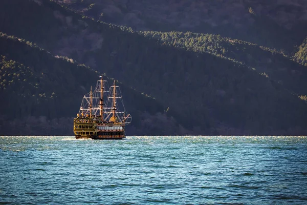 Tourists Take Pirate Ship Cruise Lake Ashi Ashinoko Hakone Japan — Stock Photo, Image