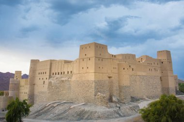 Eski Bahla kalesi, UNESCO Dünya Mirası Alanı, Umman Sultanı