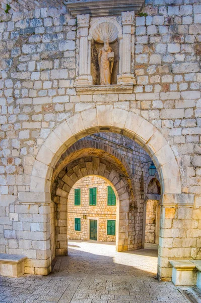 Внутренняя Плоце Гейт Gate Luka Старому Городу Дубник Романский Стиль — стоковое фото