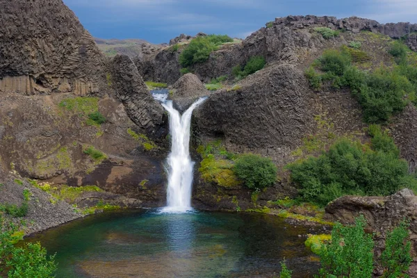 Gjin Ein Atemberaubender Naturpark Mit Mehreren Wasserfällen Teichen Und Vulkanischen — Stockfoto