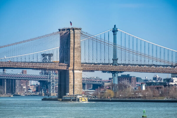 View of the main three bridges connecting Brooklyn and Manhattan: Brooklyn, Manhattan and Williamsburg Bridges, New York City