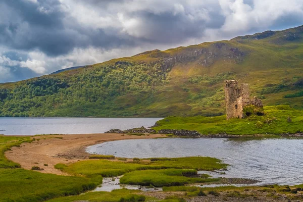 Ardvreck Castle Ruined 16Th Century Castle Standing Rocky Promontory Jutting — Stock Photo, Image