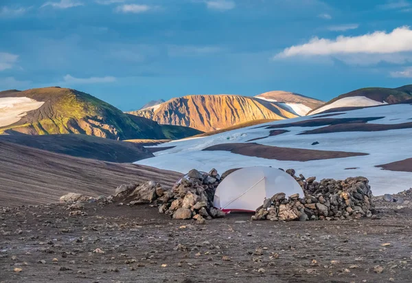 Landmannalaugars Dramatiskt Vackra Och Surrealistiska Landskap Utkanten Laugahraun Lavafält Naturreservatet — Stockfoto