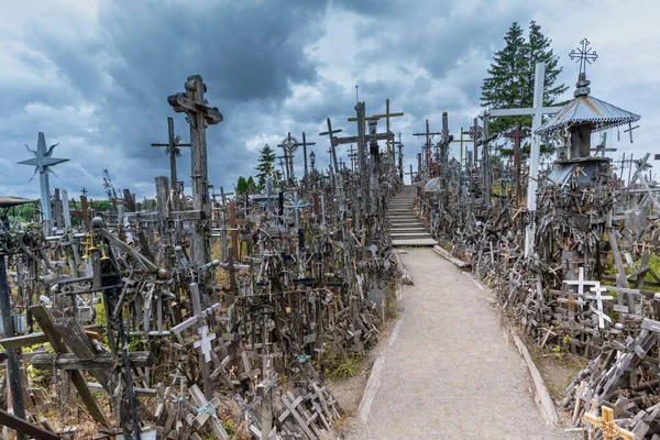 Collina Delle Croci Luogo Affascinante Nel Nord Della Lituania Dove — Foto Stock