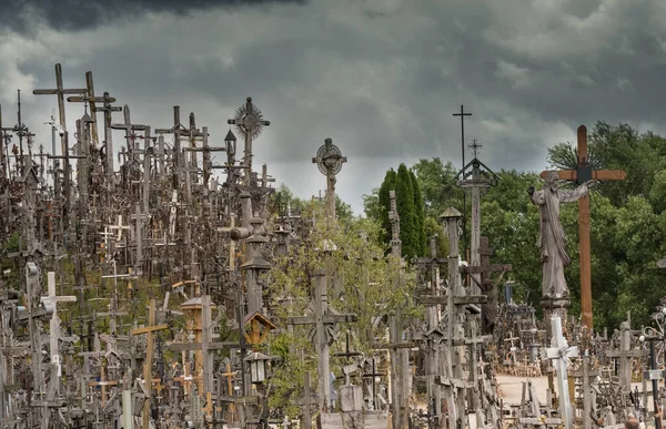 Hill Crosses Μια Μαγευτική Τοποθεσία Στη Βόρεια Λιθουανία Όπου Καθολικοί — Φωτογραφία Αρχείου