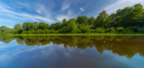 Материнська Річка Англ Shores Emajogi Тарту Другому Величиною Місті Естонії — стокове фото