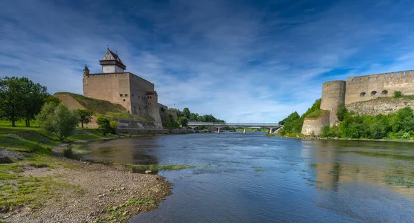 Narva Rio Narva Extremo Leste Estônia Fronteira Russa Castelo Narva — Fotografia de Stock