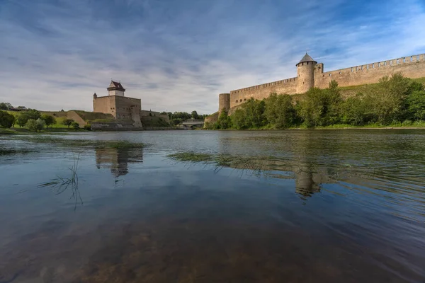 Narva Rio Narva Extremo Leste Estônia Fronteira Russa Castelo Narva — Fotografia de Stock
