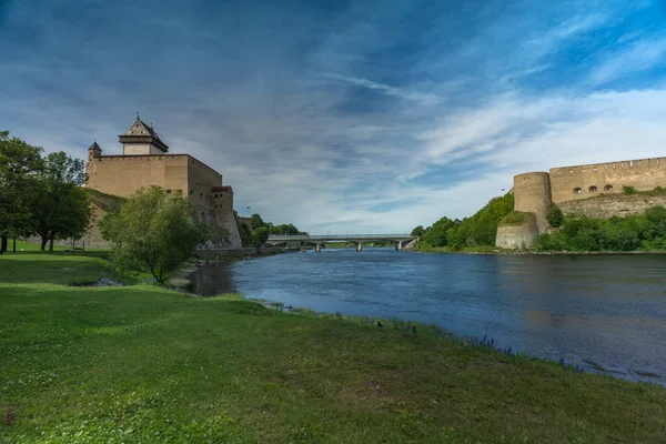 Narva Rio Narva Extremo Leste Estônia Fronteira Russa Castelo Narva — Fotografia de Stock