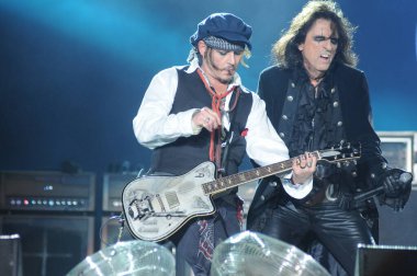 Rio de Janeiro, 24 Eylül 2015. Gitarist Johnny Depp Rio de Janeiro, Brezilya 'da Rio de Janeiro Rock' ta Hollywood Vampirleri grubunun konserinde