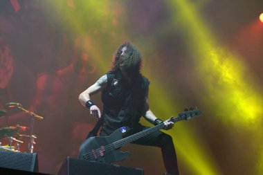 Rio de Janeiro, Brezilya, 4 Ekim 2019. Heavy metal grubu Anthrax 'ın basçısı Frank Bello, Rio de Janeiro Rock' ta bir konser sırasında.