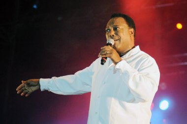 Rio de Janeiro, 15 Eylül 2013. Şarkıcı ve gitarist George Benson, Rio 2013 'te Rio de Janeiro, Brezilya' da gerçekleştirdiği rock konserinin sunumu sırasında,.