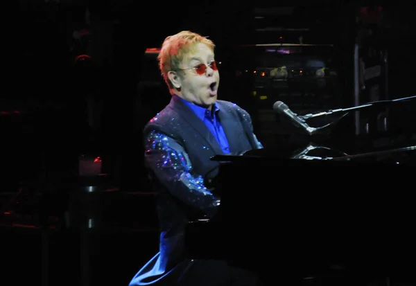 Río Janeiro Febrero 2014 Cantante Pianista Elton John Durante Espectáculo — Foto de Stock